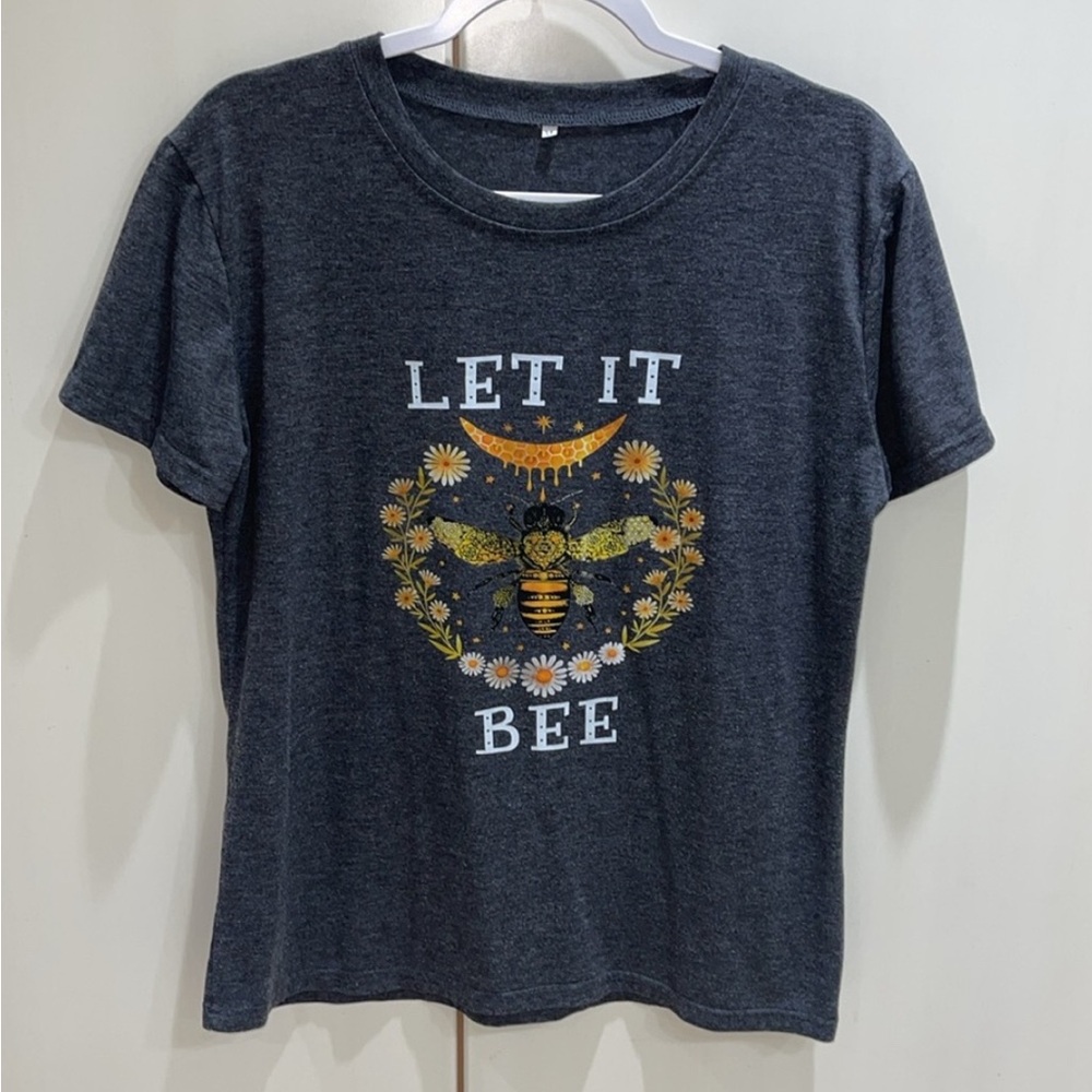 Set of 2 dark heather grey tshirts Let It Bee 🐝 & sunflower 🌻  butterflies 🦋 - Picture 7 of 10